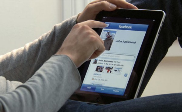 iPad Facebook